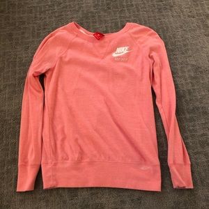 NIKE long sleeve shirt